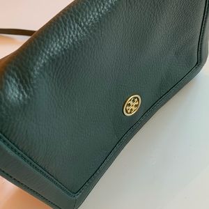 Bold pine green Tory Burch bag. With gold Accents
